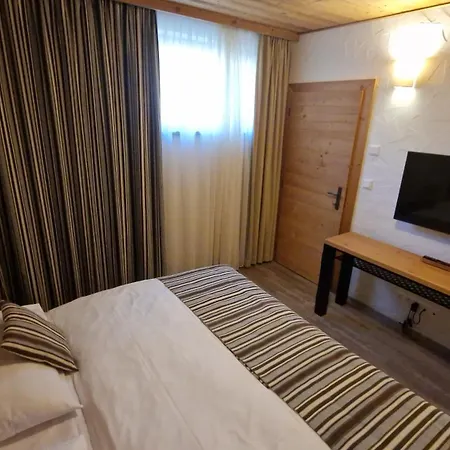 Διαμέρισμα Alfa With Jacuzzi *