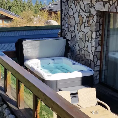 公寓 Alfa With Jacuzzi *
